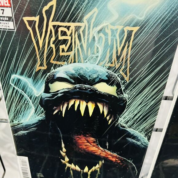 Venom 25 4th Print, 26 2nd Print, 27 Variant 31 Dell'Otto Trade Variant - Picture 8 of 8